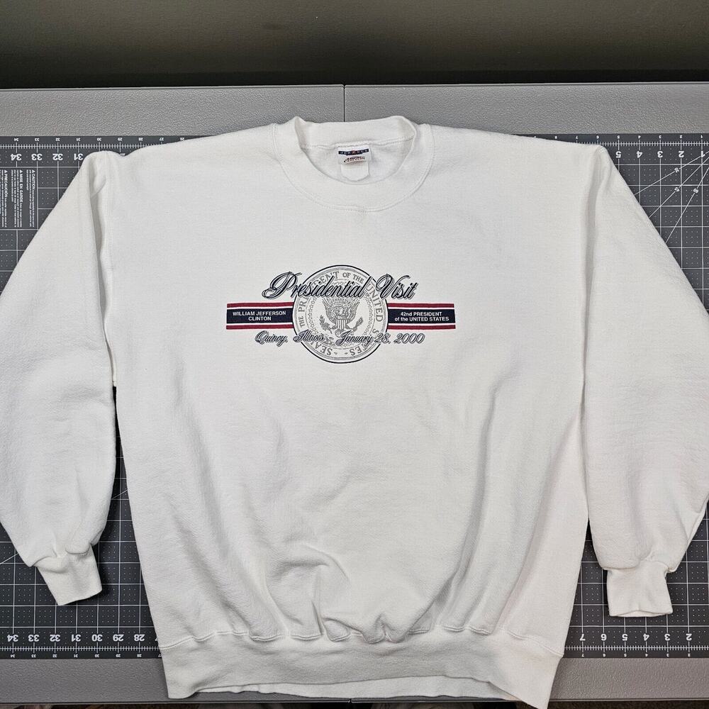 Vintage Bill Clinton Sweatshirt Large Y2k Politics Presidential Visit Skater 90s